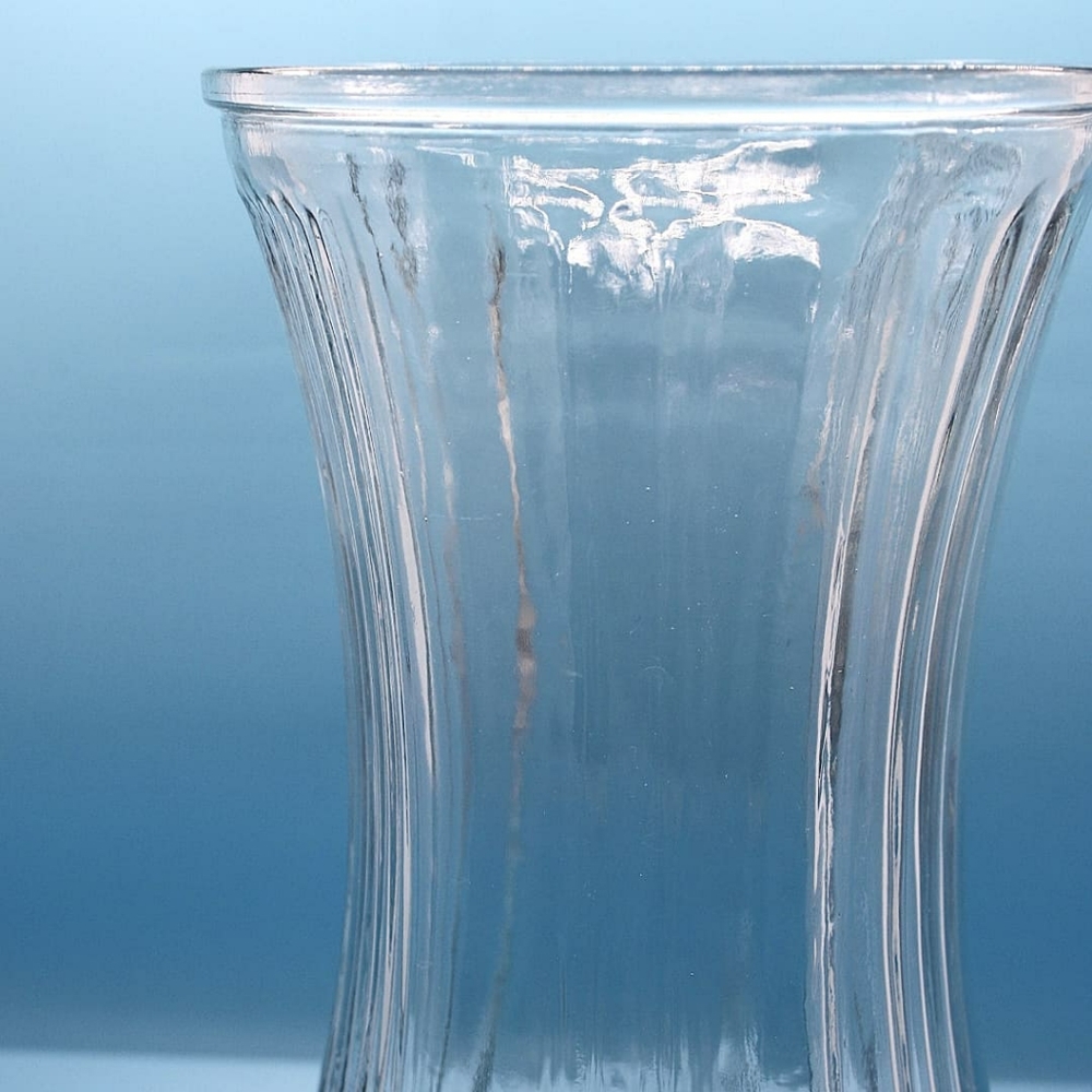 Clear Glass Vase With Embossed Ribbing - Picture 6 of 8